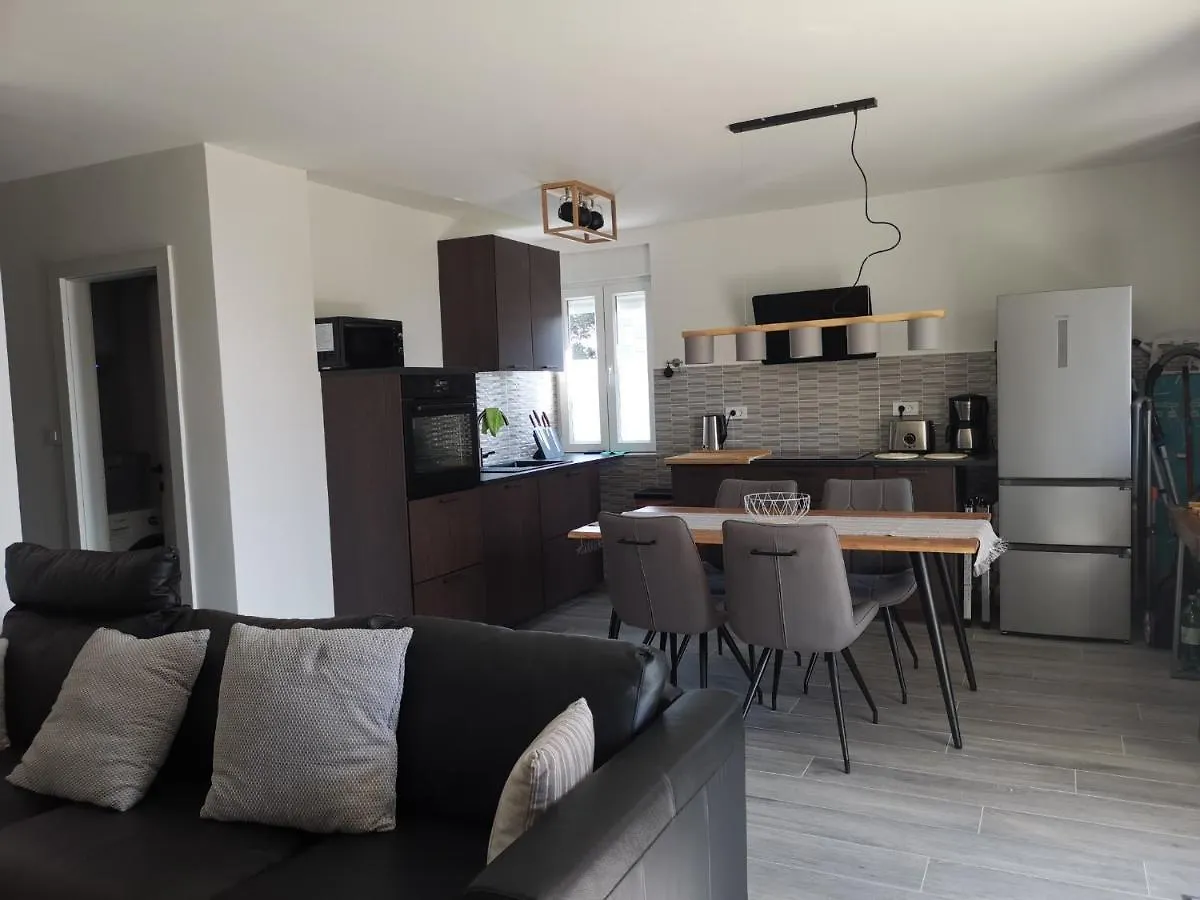 Mira Apartment Split