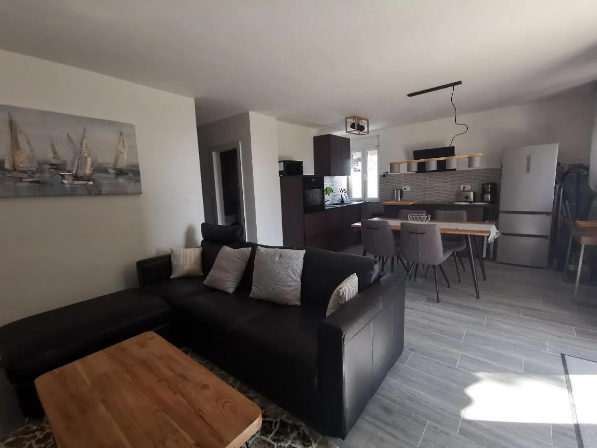 Mira Apartment Split Croatia