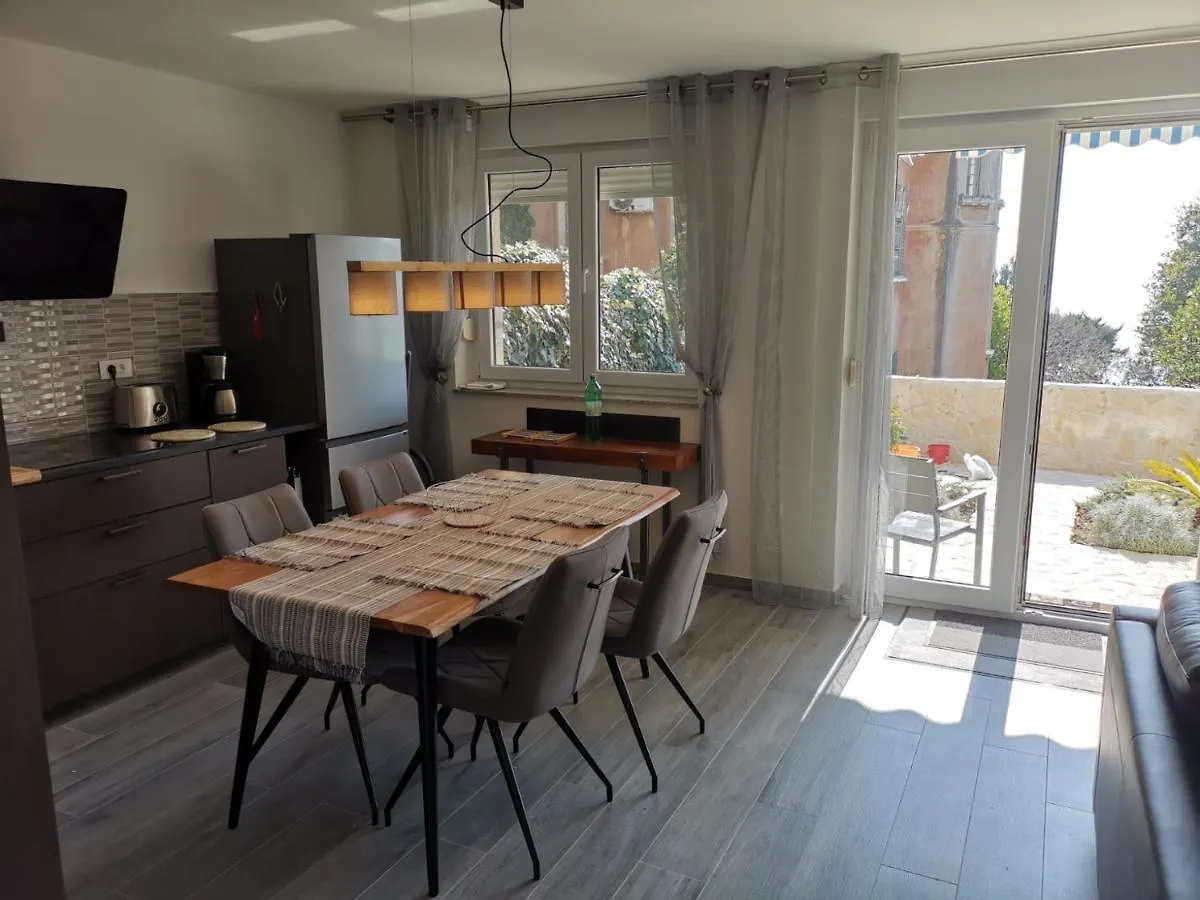 Mira Apartment Split